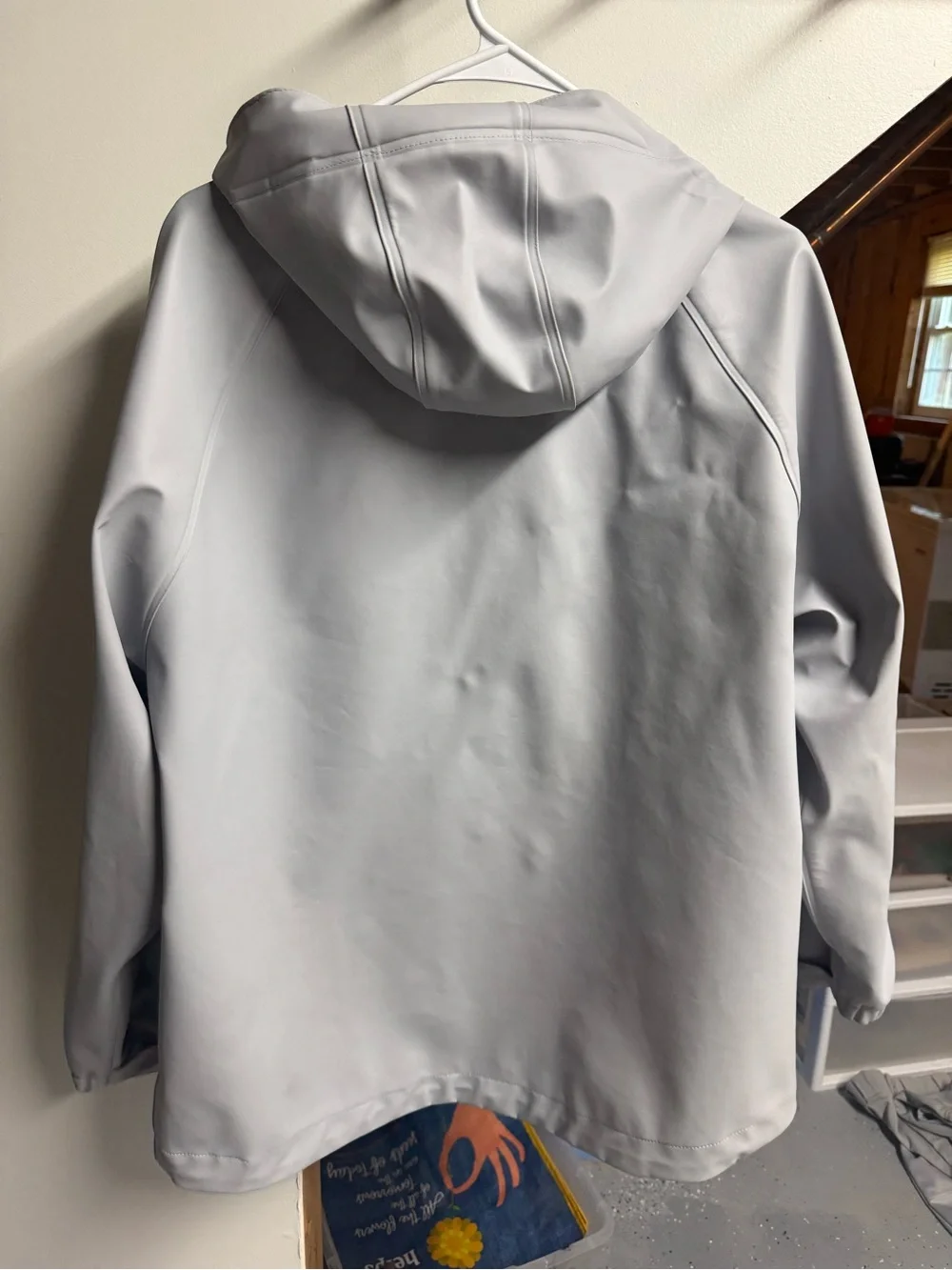 Grundéns Women’s Light Gray Waterproof Hooded Jacket